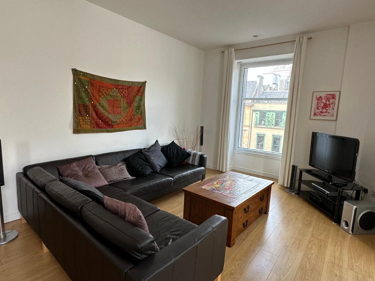 Comfy Two Bedroom Apartment Right In The City Centre Glasgow Exteriör bild